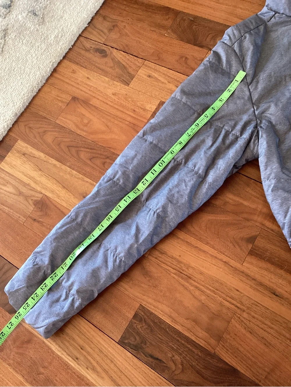 The North Face Men's Light Gray Quilted Puffer Jacket